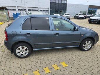 Skoda fabia 1.2 htp 40kw 2004 - 4