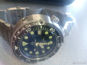 ADDIESDIVE WR300 Automat MY-H5 - 4