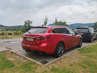 Mazda 6 2.2D wagon 4x4 - 4