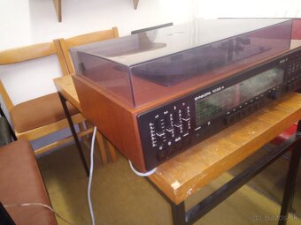 Gramorádio Tesla Synkopa 1032 A - 4