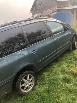 Predam Volkswagen Sharan 1.9 - 4