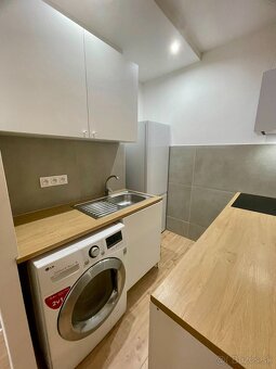 Moderná garsónka s klimatizáciou v centre - 4