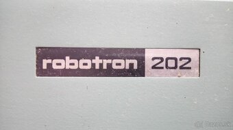 Elektrický písací stroj Robotron202. - 4
