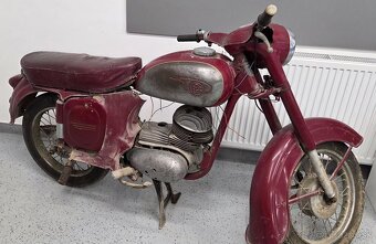 Jawa ČZ 125/453 De Luxe 1966 - 4