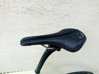 Canyon Endurace CF SL8 Disc - 4