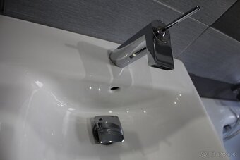 kvalitná batéria HANSA aj so zátkou - 4