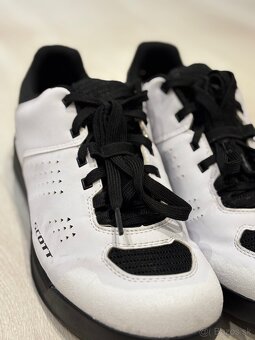 Cyklistické topanky (tenisky) - 4