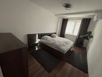🏡 Moderný klimatizovaný 2-izbový byt - 4