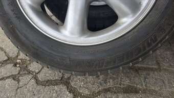 Predam Disky 4x100 R15 + pneumatiky 175/65 R15 - 4