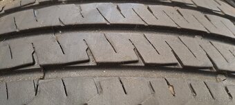 Predám 2ks pekné letné 225/65r16C Hankook na dodávku - 4