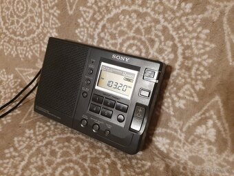 SONY ICF-SW30. Tokio Japan (1994) - 4