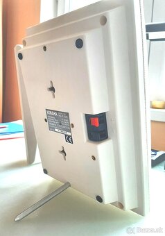 Yamaha - zadné repro - 4
