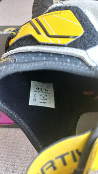 Predám lezečky La Sportiva Solution White/Yellow 41,5 - 4