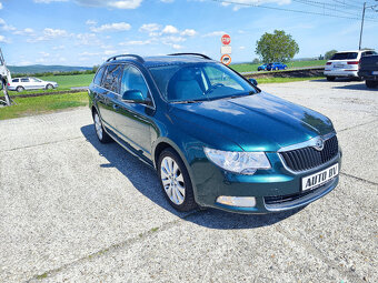 Škoda Superb Combi - 4