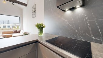 Jedinečný apartmán na prenájom v Šajdíkových Humencoch - 4