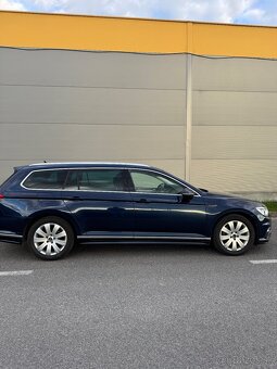 VW PASSAT B8 2.0 TDI DSG 4-MOTION R-LINE - 4