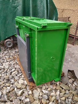 Výklopná lyžica box bedňa - 4