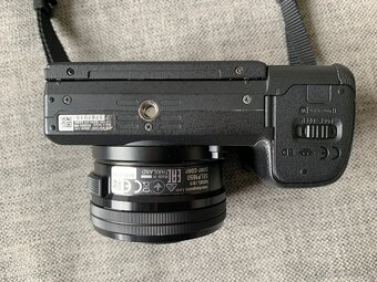 Sony A6400+16-50mm f/3.5-5.6 + Sigma 18-50mm f/2.8 DC DN - 4