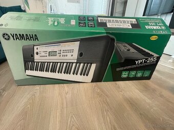 Predam varhany, klavesy Yamaha YPT 255 - 4