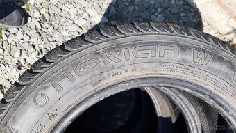195/60r15 88T Nokian zimne - 4