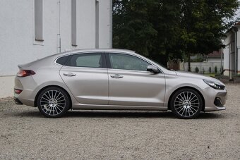 Hyundai i30 Fastback 1.4 T-GDi Style - 4