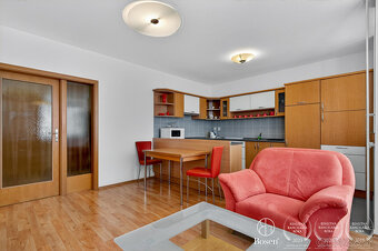 BOSEN | Na prenájom 2 izbový byt s klimatizáciou a garážou - 4