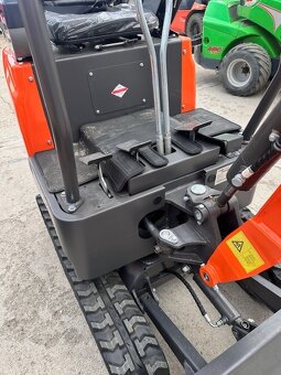 Predám minibager váhovej kategórie 1200 kg - 4