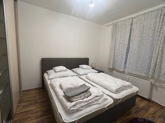 PRENÁJOM prerobeného a zariadeného 2 izbového bytu. - 4