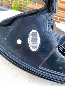 Zadne lave svetlo espace 2020 - 4