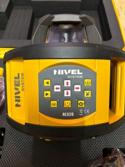 Rotačný laser NIVEL SYSTEM NL520 sada komplet - 4