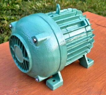 Predám 3 fázovy elektromotor MEZ Mohelnice 5,5kW - 4