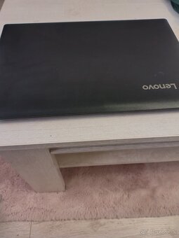 Predávam notebook Lenovo - 4