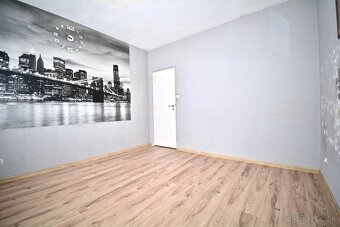 EXKLUZÍVNE Na predaj 3izb byt s balkónom - 4