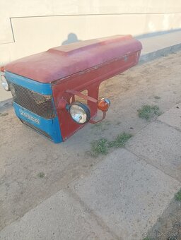 Kapotaž na zetor 6711 6911 5711 5611 - 4