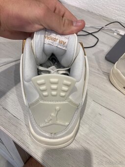 Jordan 4 metallic gold - 4