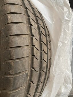 Pneu  - good year 195/60 R16 letné - 4
