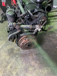 Predám kompletný motor vw 1,9 TDi 85kw - 4