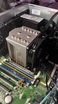 AMD Epyc 7402 Server / 128Gb RAM - 4