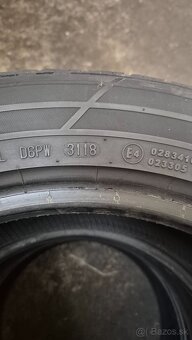 225/55R18 98V - 4