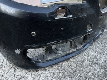 Predný nárazník BMW rad 5 F10 F11 LCi - 4