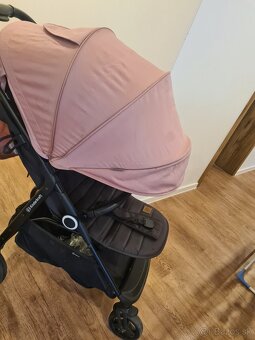 Kinderkraft GRANDE PLUS - kočík - od narodenia do 22 kg - 4