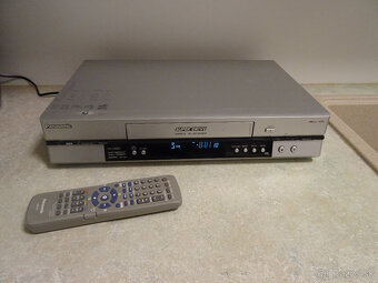 Špičkový videorekordér PANASONIC NV-HV60, 6 hlav,Hifi Stereo - 4