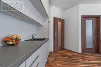 Exkluzívny 2-izb byt na prenájom – Ružinov, (Jégého Alej) s - 4