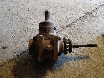 Predám uhlovú prevodovku - 4