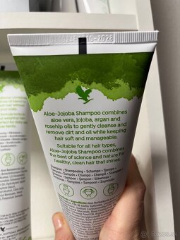 AKCIA Forever Aloe Jojoba Shampoo+Conditioner,-20% - 4