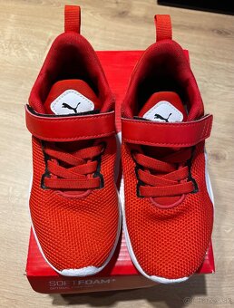 Červené športové tenisky Puma 30 - 4