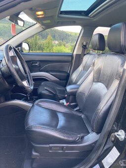 Predám Mitsubishi Outlander 4x4 (7 miest), webasto - 4
