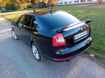 Škoda Octavia 2013 2.0tdi RS - 4