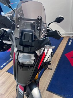 Suzuki V-STROM 1050 DE 2025 - 4