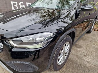 Mercedes-Benz GLA 180 A/T - 4